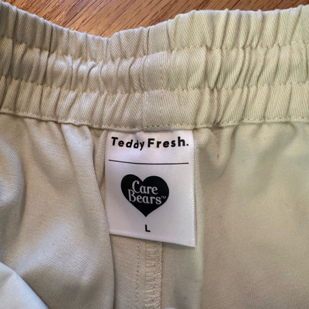 Teddy Fresh x Care Bears Brushed Twill Shorts Large - Picture 7 of 7
